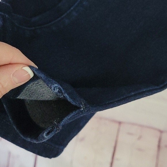 NYDJ Alina Dark Wash Pull On Ankle Jeans. Size 4 - Picture 3 of 8